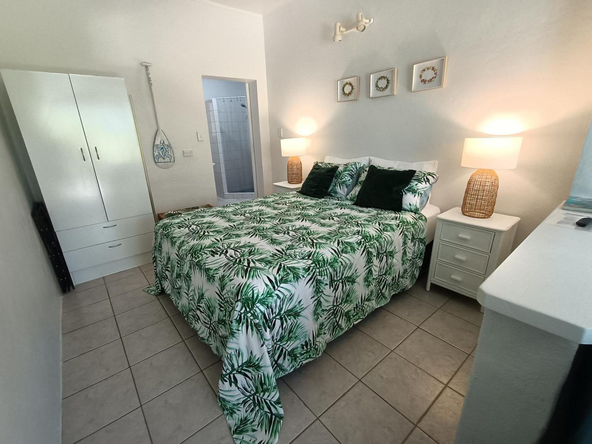 Muri Retreat Apartments 라로통가 외부 사진