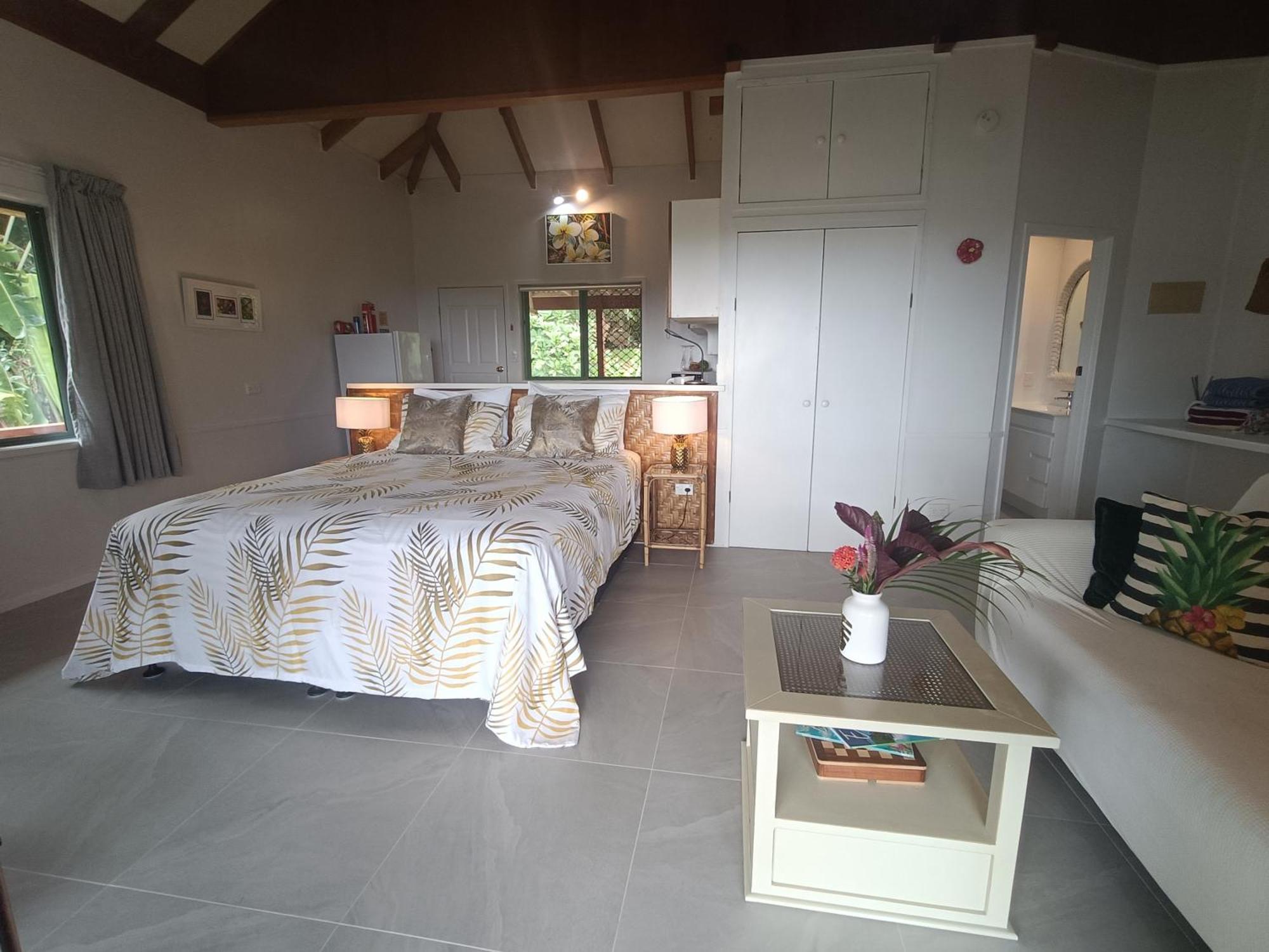 Muri Retreat Apartments 라로통가 외부 사진